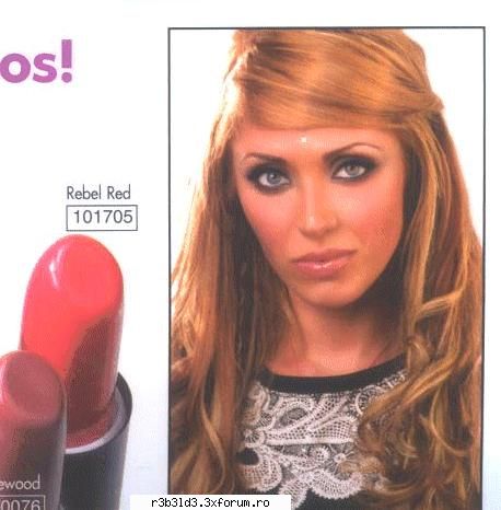 Avon - ad3_dulc3 - Anahi-Mia