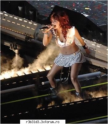 Biografie - Nume: Dulce Maria Espinoza Savinon Data - Dulce-Roberta