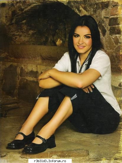 Poze ptr firma de pantofi - I don`t know what I say - Maite-Lupita
