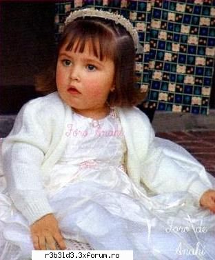 anahi si nepoata ei - ad3_dulc3 - Anahi-Mia
