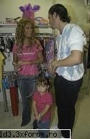 anahi si nepoata ei - ) :) :) :) :) :) :) :) :) :) :) - Anahi-Mia