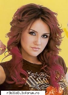 paola rey vs dulce maria - dulce_maria - Dulce-Roberta