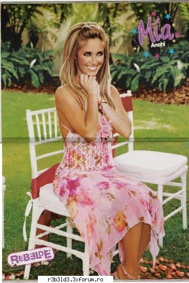 poze... - aici e l anunta la franco ji alma o sa vedetzi in - Anahi-Mia