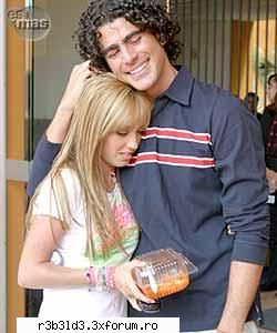 poze... - andreea93rbd - Anahi-Mia