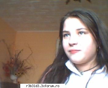 poze cu userii - sal all eu is noua =) si cea de mai jos sunt eu - Hy!!!